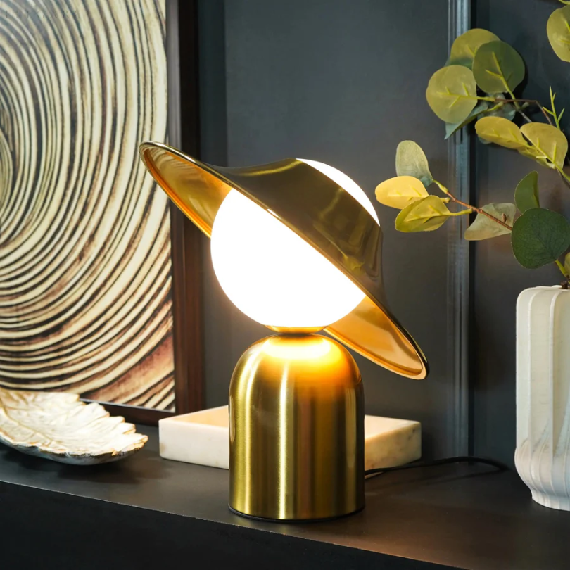 Table Lamp with Globe Shade – Modern Accent Light