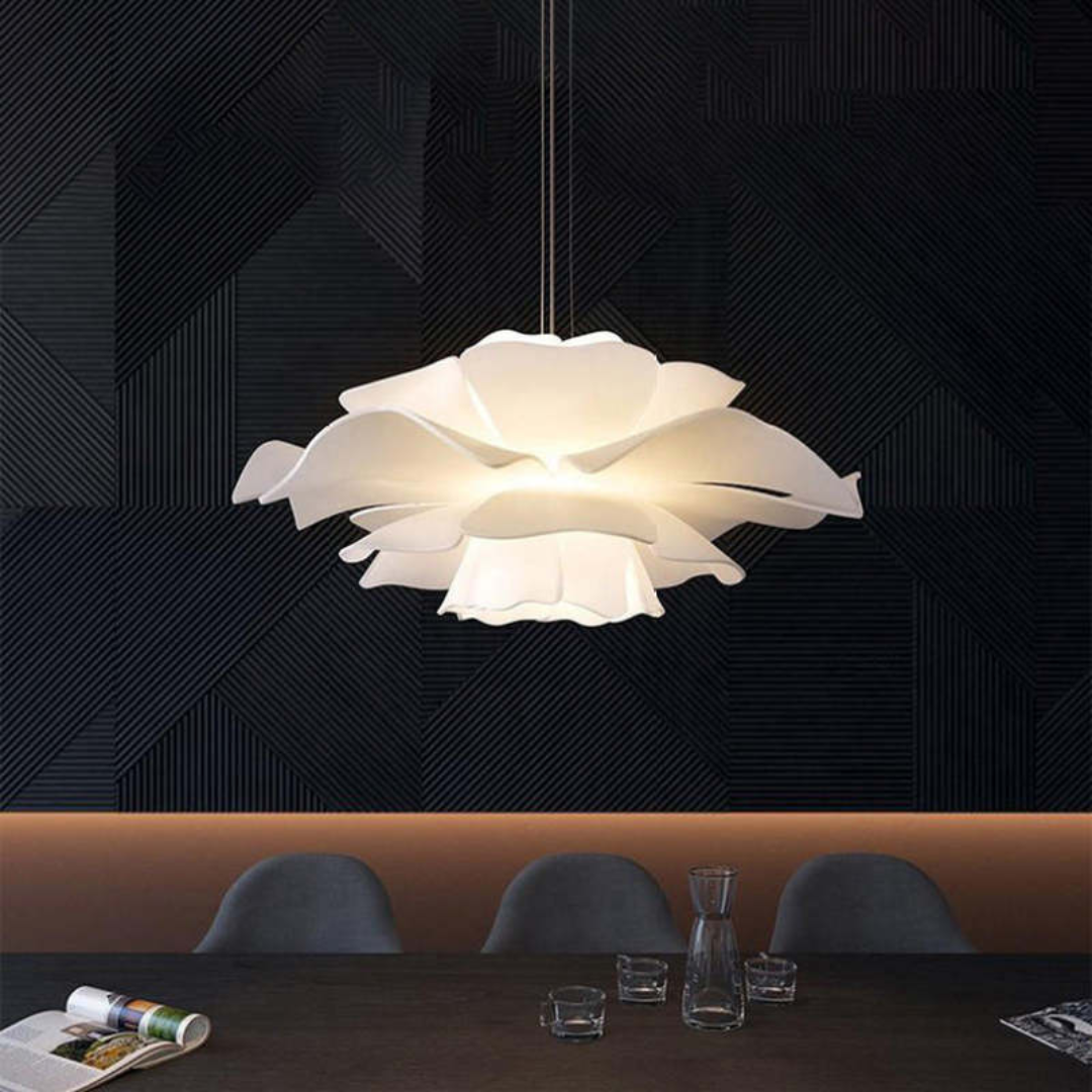 Pendant Light – Flower-Shaped Hanging Lamp